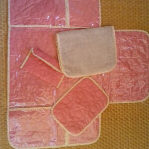 Matelas à langer portables pour bébé -rose